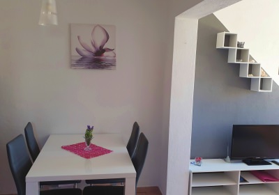 apartman roza, blagovaonica